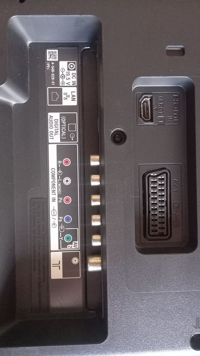Sony KDL-32R500C за ремонт или части