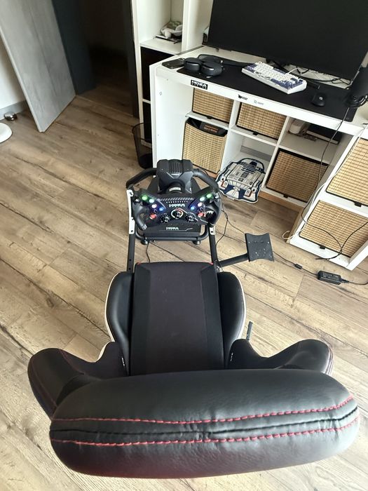 MOZA R3 Direct Drive + Volan MOZA KS + Pedale | Stare ca nouă