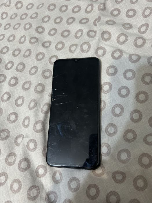 Realme c21y 64gb