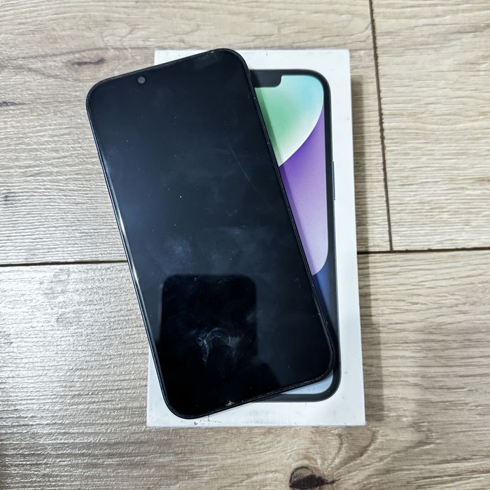 Продам Iphone 14