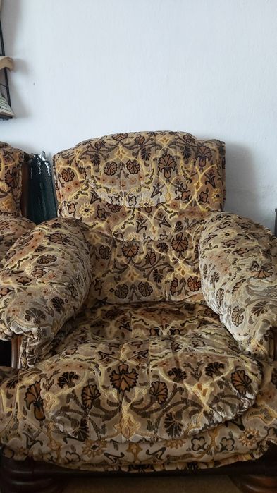 Холна гарнитура.Масив