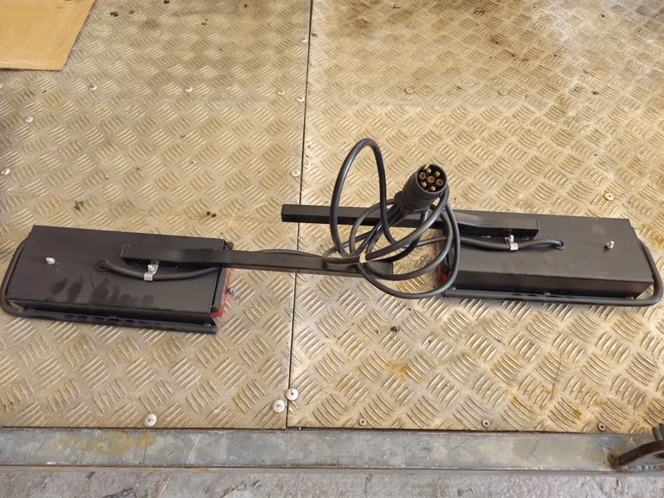 Универсални стопове за камион или селскостопанска техника