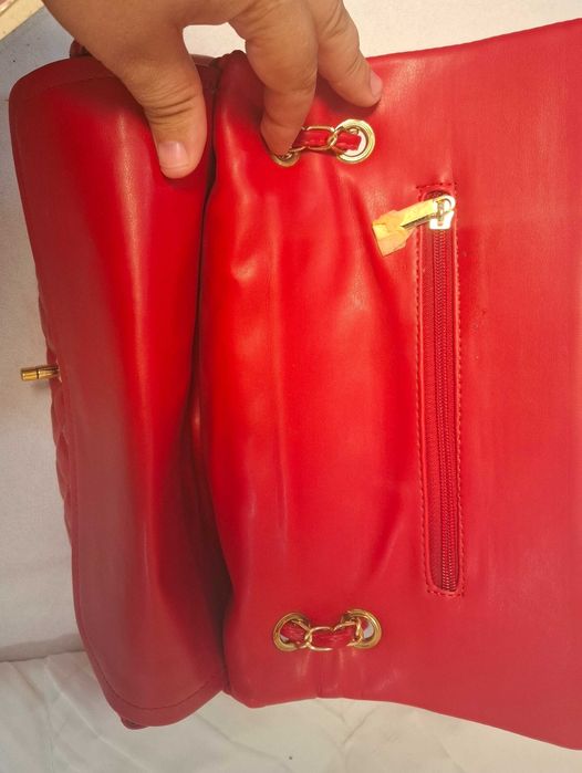 Продам сумку Chanel Classic Flap