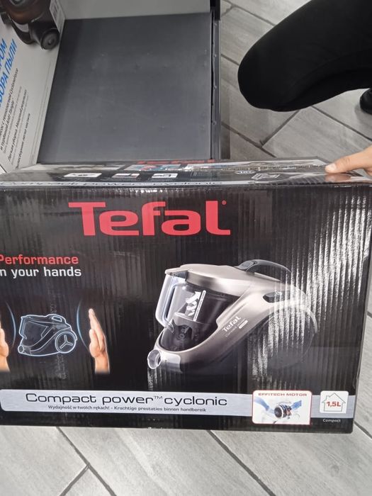 Пылесос Tefal (новый)