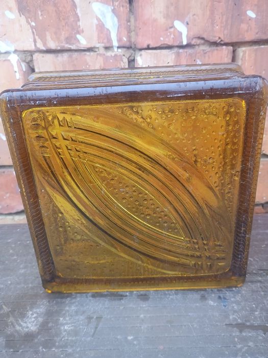 Стъклени тухли - нови 26 бр.