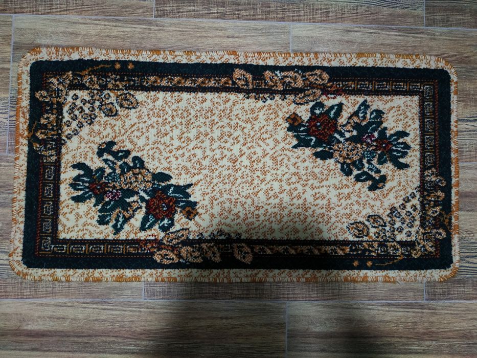 Коврики. Размер 1 м*50 см.