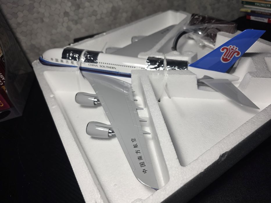 A 380 модель самолёта