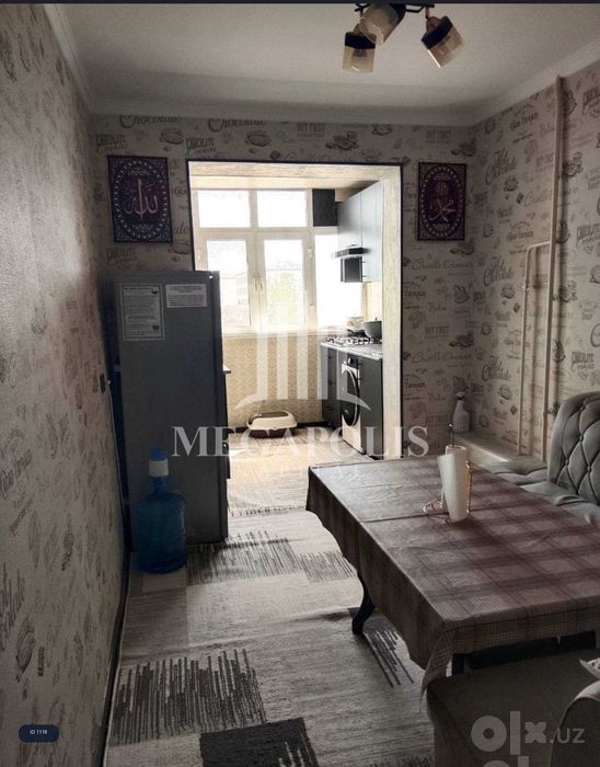 6-mikrorayon Alpomishda 3 xonali kvartira arzon narxda sotiladi.№1118