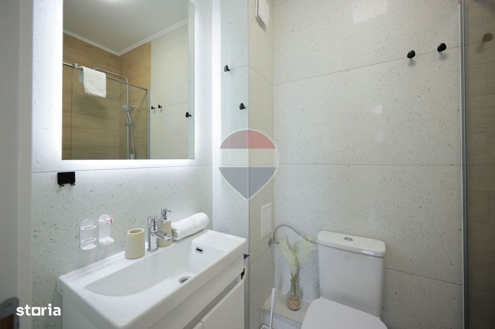 De vânzare apartament cu 3 camere - Prima Arena