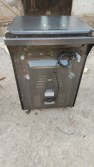 Ferree eng zoʻridan