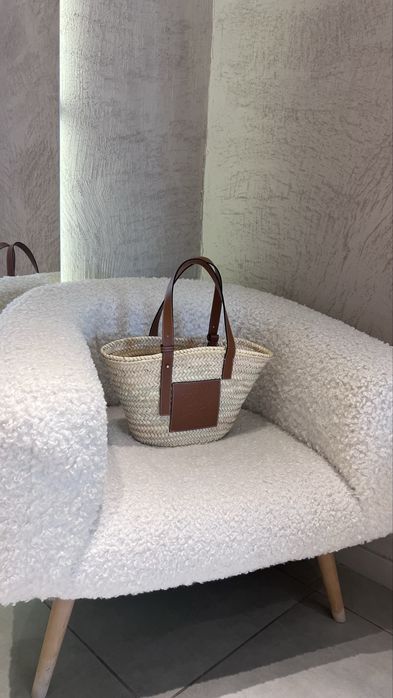 Соломенная сумка Loewe