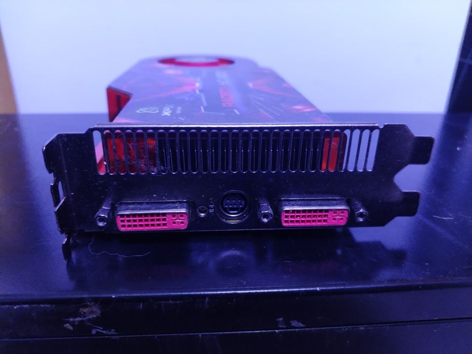 Placă video PC  ATI Radeon