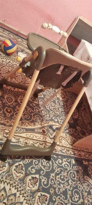 Детский столь для кармленя