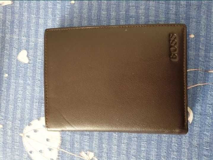 Portofele bărbătești