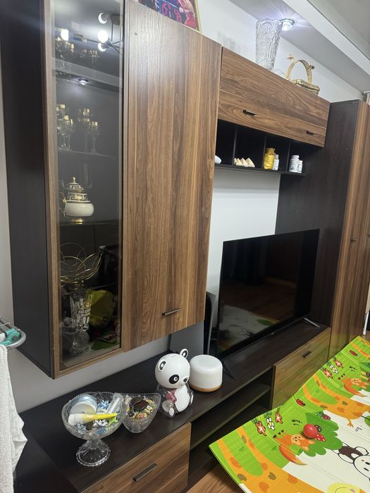 Полноценная стенка весь комплект + шкаф