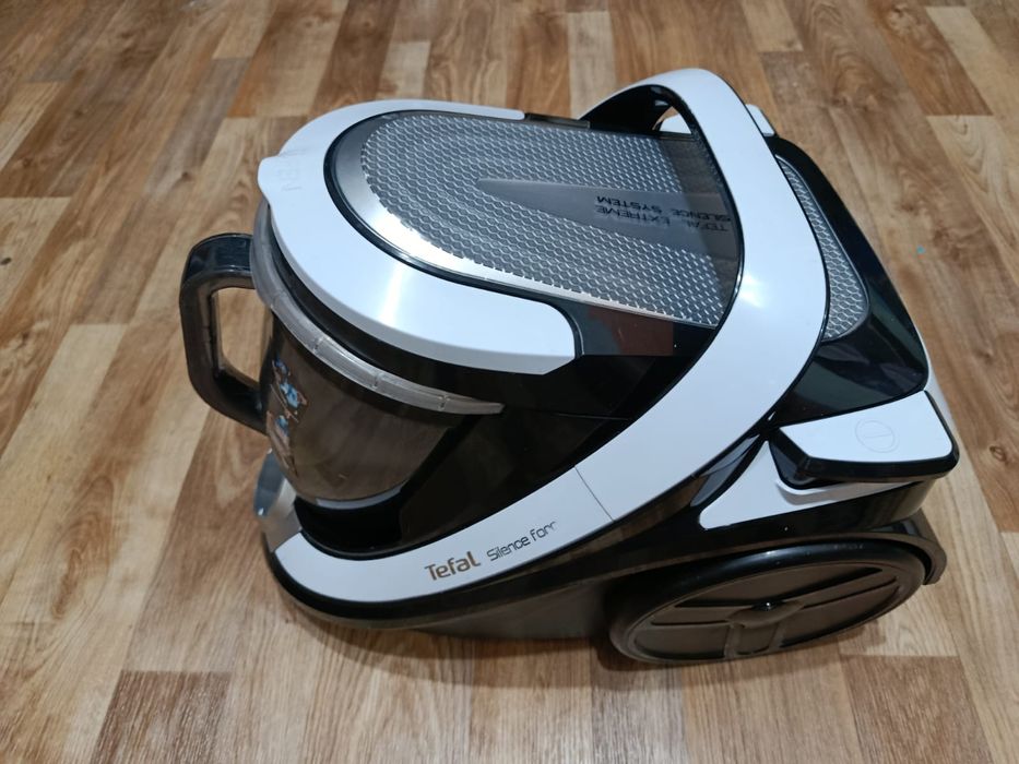 Пылесос Tefal рабочий