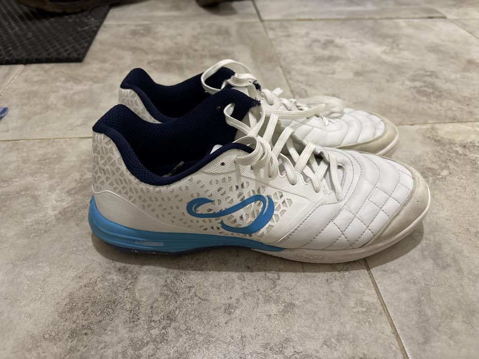 Продается футзалка SENDA