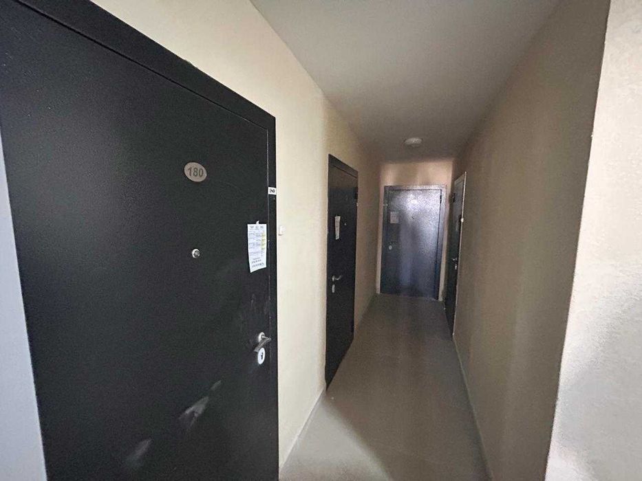 продам 2к ком кв