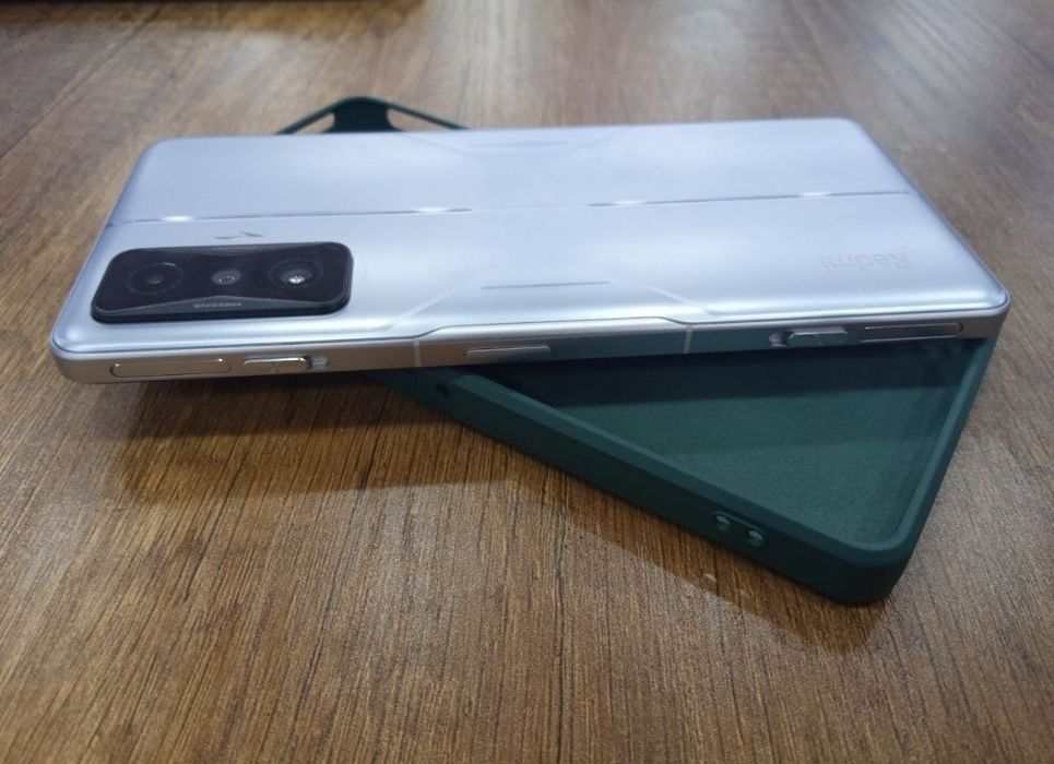 Redmi K50 Gaming (Poco F4 gt)