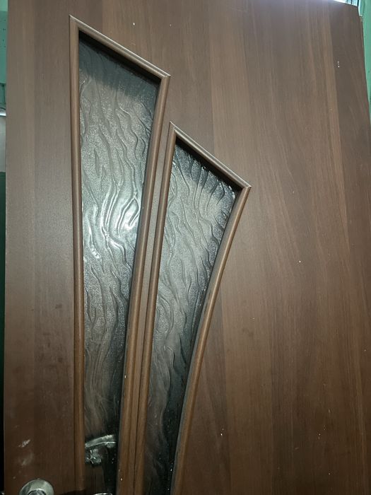 Продам межкомнатные двери