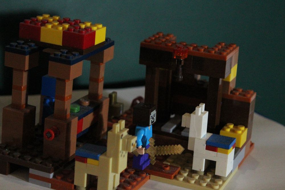 Logo Minecraft "Торговый пост" конструктор