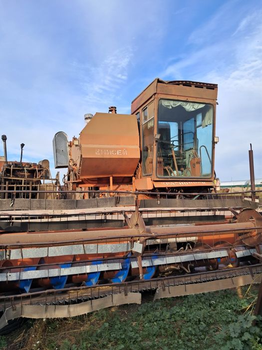 Продам сх технику