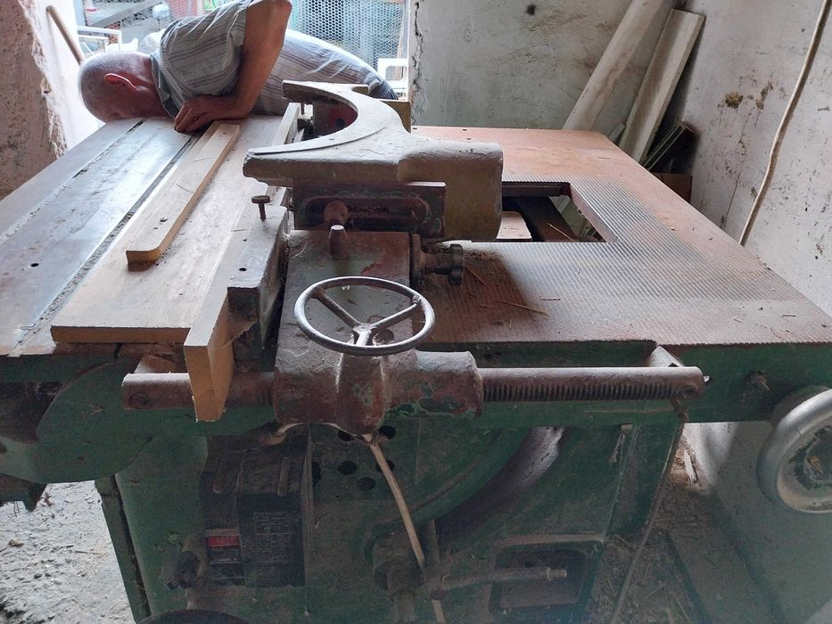 Freza de tamplarie profesionala