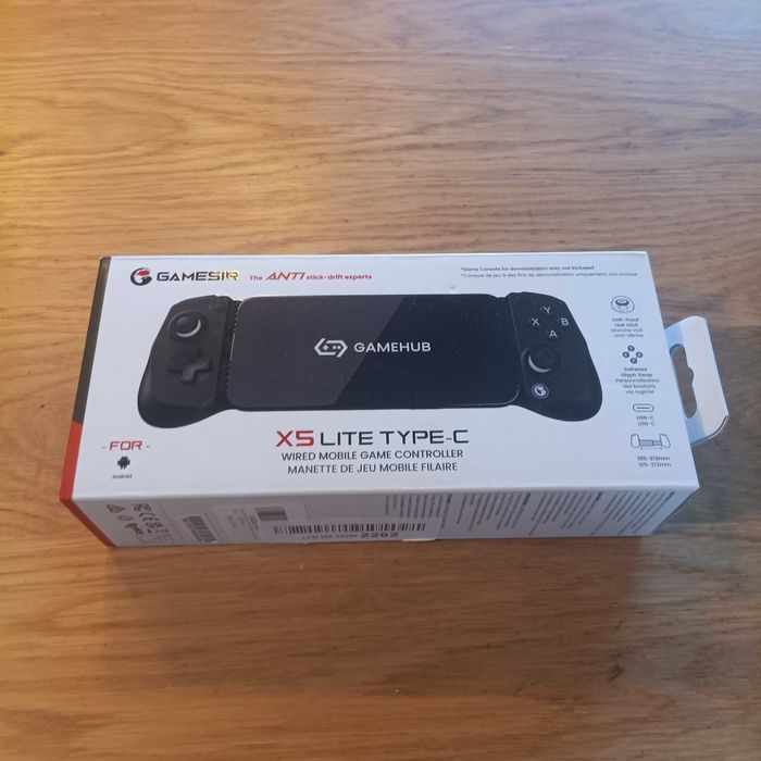 НОВ! Мобилен гейминг контролер – USB-C за Android и iPhone 15/16