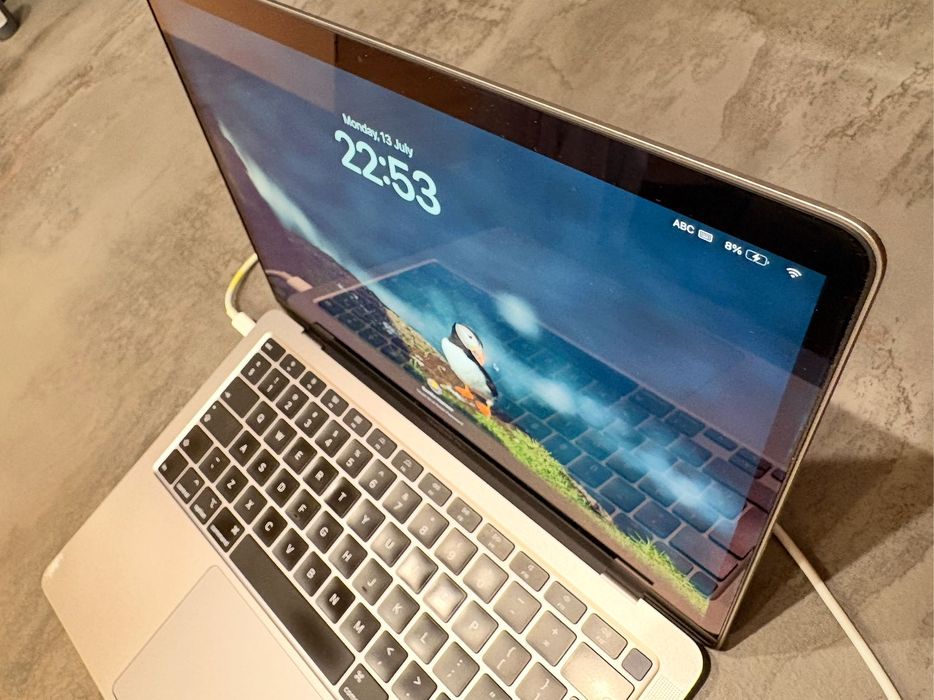 MacBook Air 13 Inch, 2020, Intel Core, Състояние: Използвано