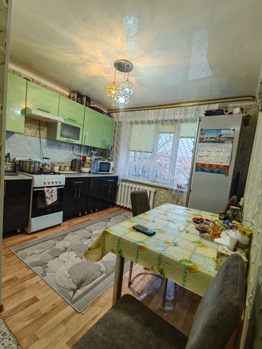 Продам квартиру улучшенной планировки