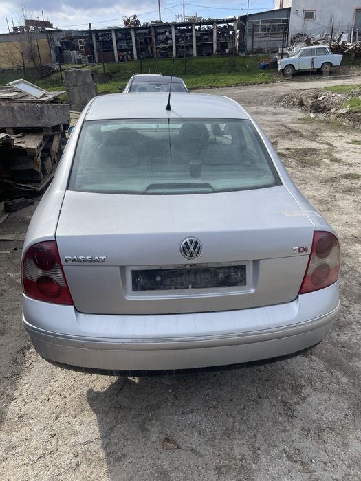 Фолксваген Пасат 5 / volkswagen pasat 5 1.9 101 к.с.  2001 НА ЧАСТИ