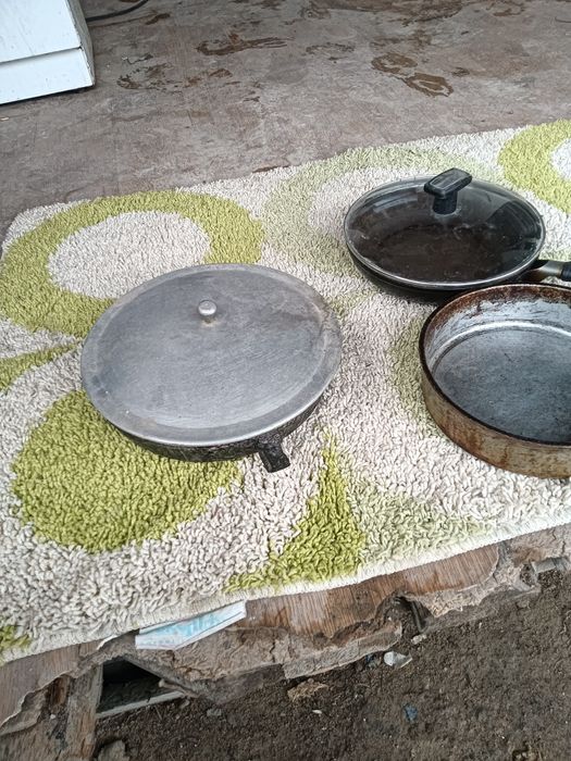 Продам сковородки