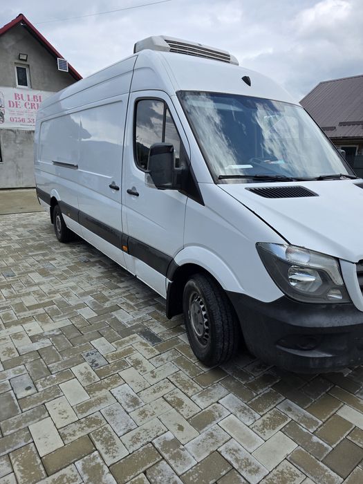 Vând Mercedes sprinter 316 frigorifică