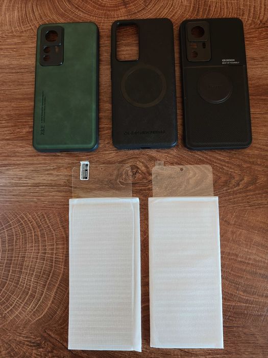 Xiaomi 12T Pro 256GB + 12GB RAM, черен, в отлично състояние, пълен комплект
