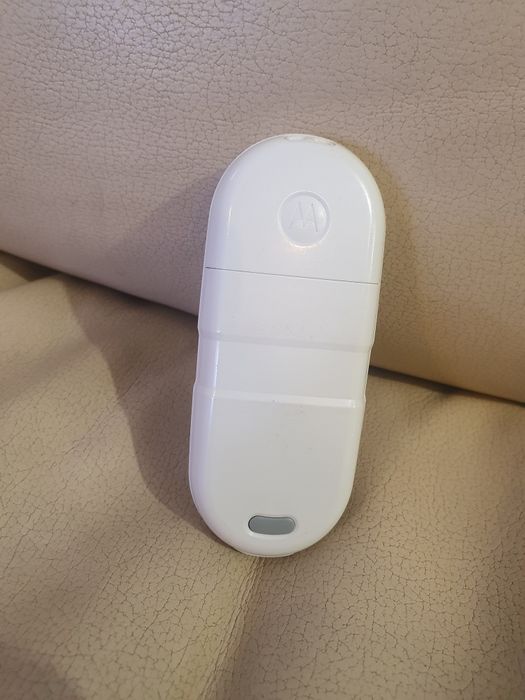 Продам Motorola c200