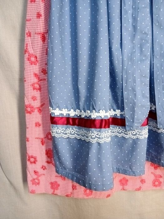 Dirndl Nr 140, 9 - 10 ani  rochie bavareză Oktoberfest rochie tiroleza sarafan tradițional austriac