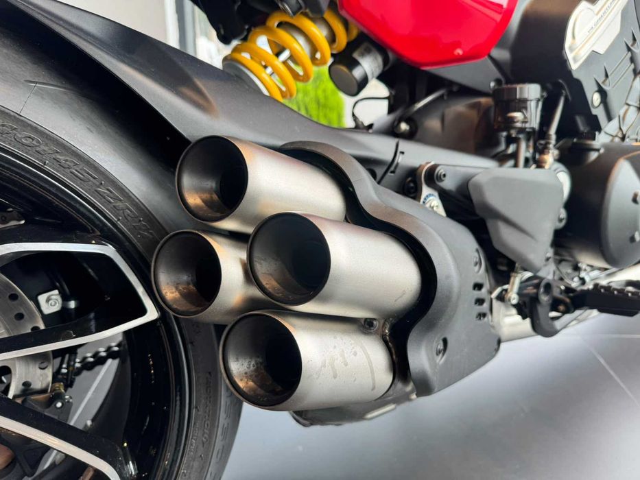 CocMotors vinde Ducati Diavel V4
