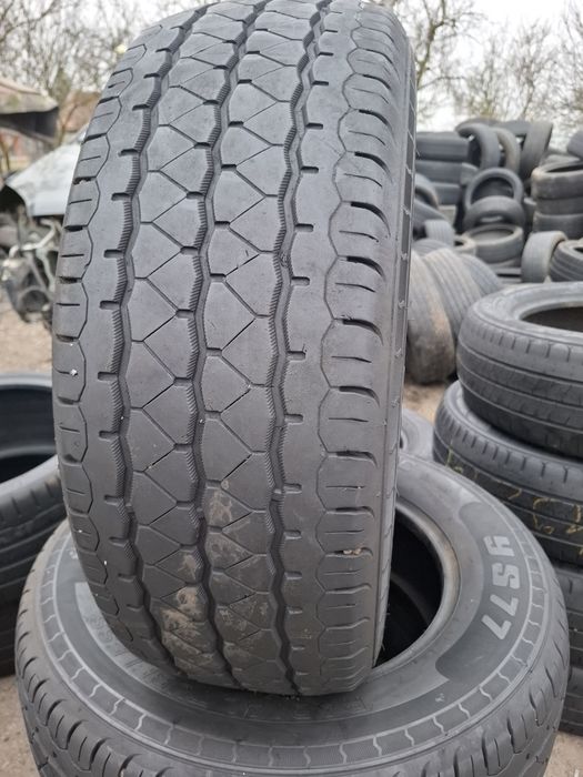 Vand set 4 anvelope 235 65 16 C jiniu bune de vara