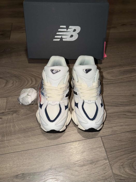 New balance 9060