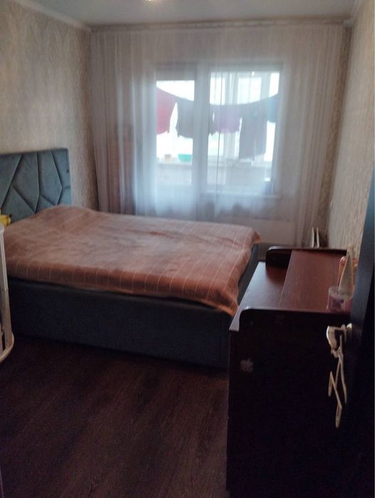 Продам трехкомнатную квартиру