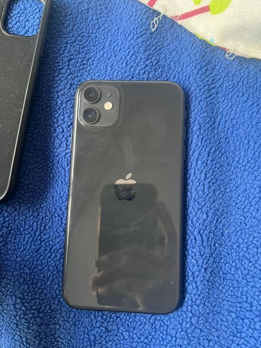 Apple 11 128g без ремонта.