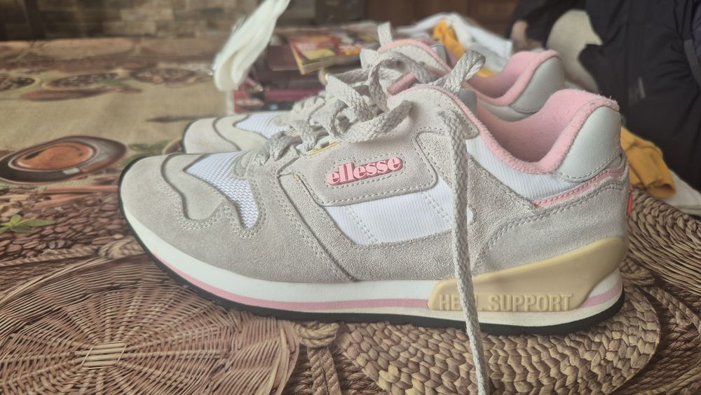 Дамски маратонки" Ellesse"