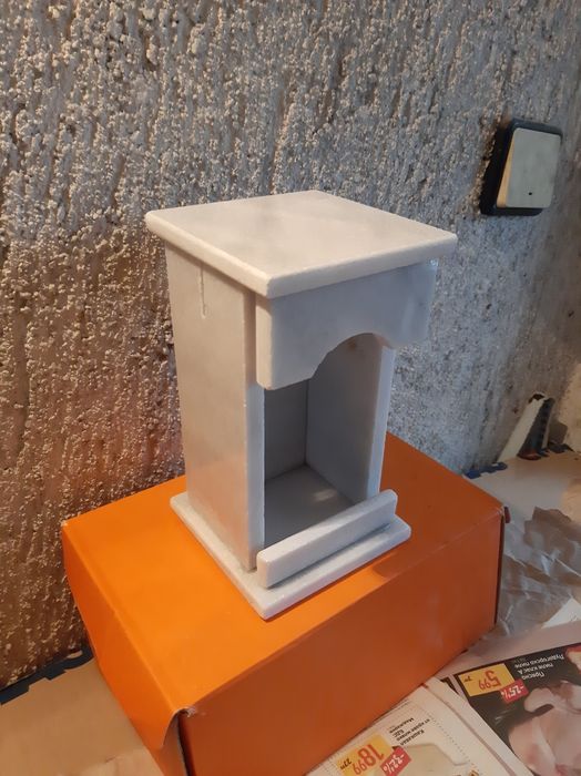 Фенери мрамор Кавалa