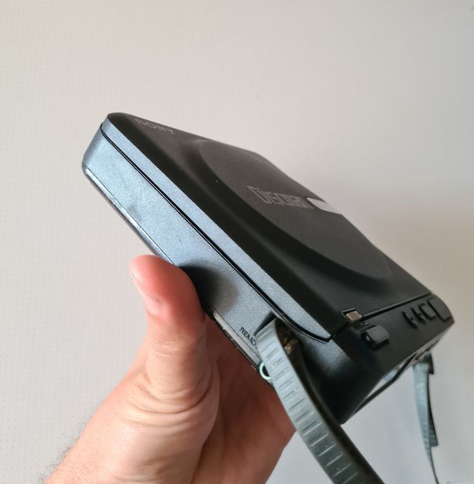 Sony Discman D-2 Defect CD Player Portabil