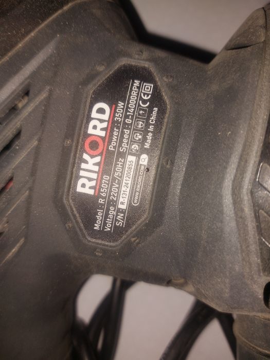 Шлиф машинка с разными насадками