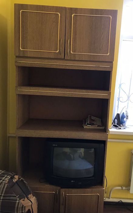 Добротная шкаф стенка