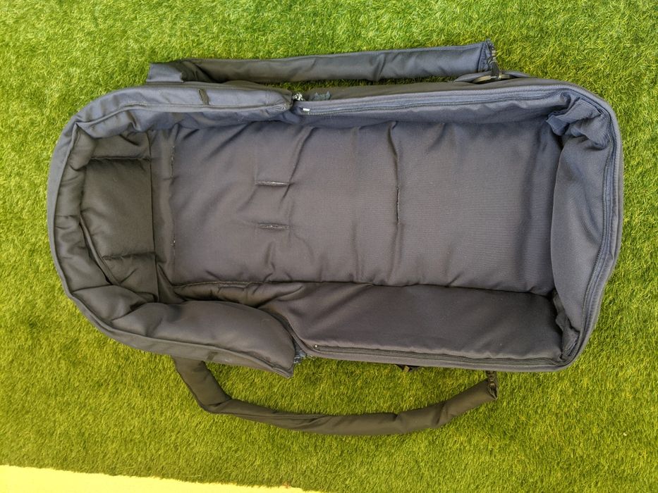 Порт бебе 2 в 1 Black Hauck