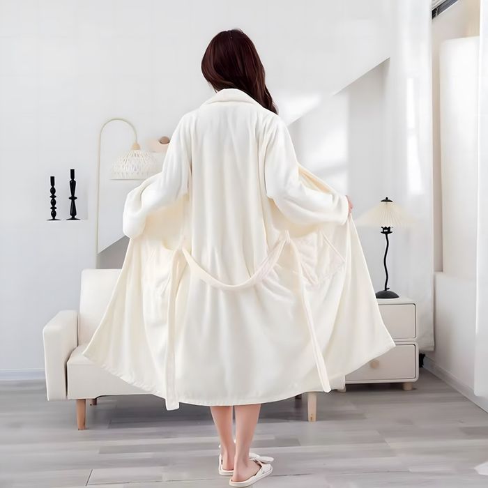 Луксозен мек  халат