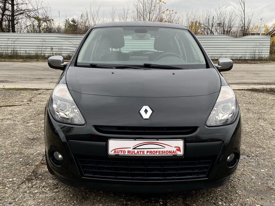 Renault Clio Night&Day Posibilitate rate ! Clima Navi piele !