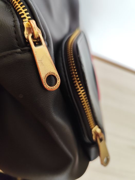 Оригинална раница Guess